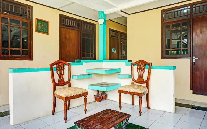 OYO 90928 Wisma Asri Putra Syariah