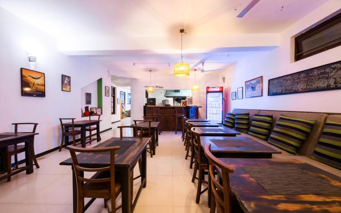 Prime Time Hotel-Unawatuna