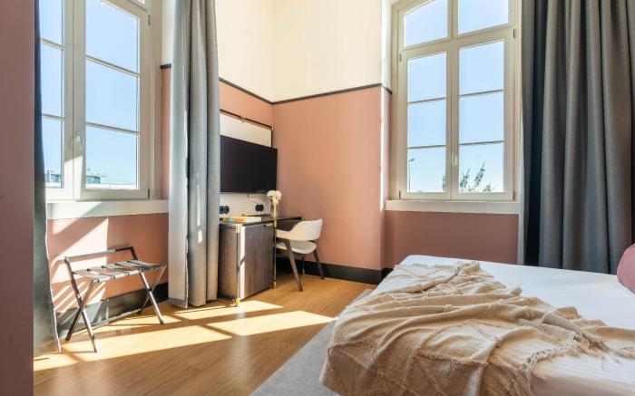 The Editory Riverside Santa Apolonia Hotel