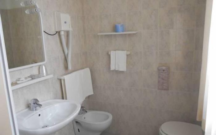 Hotel Pellegrino E Pace