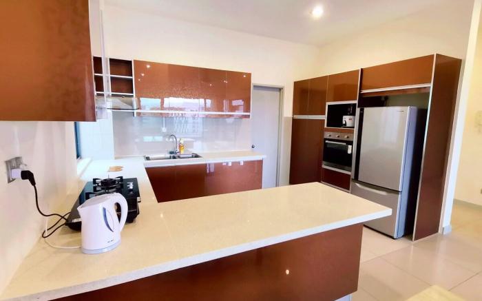 Deluxe Sunrise Suite Side Seaview Imago Loft B 