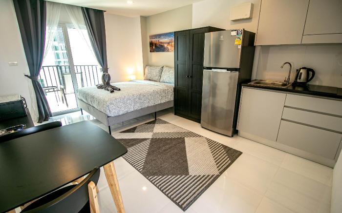 Mantra Beach Condominium Studio - M233