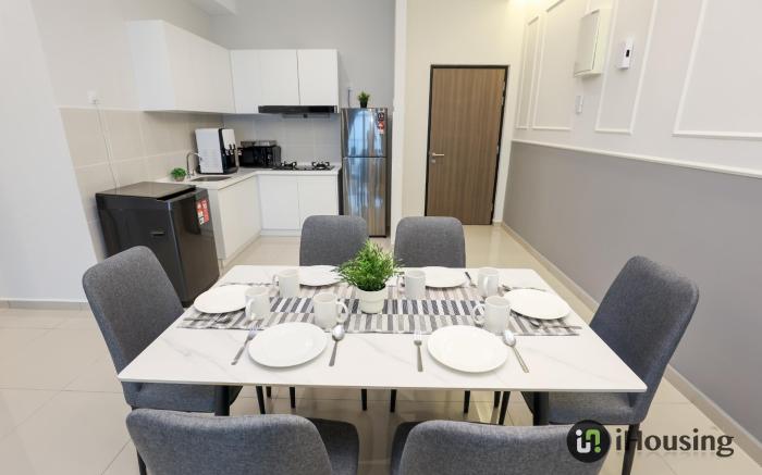 Novo 8 Condo Super Spacious 10Pax 2408 I Housing