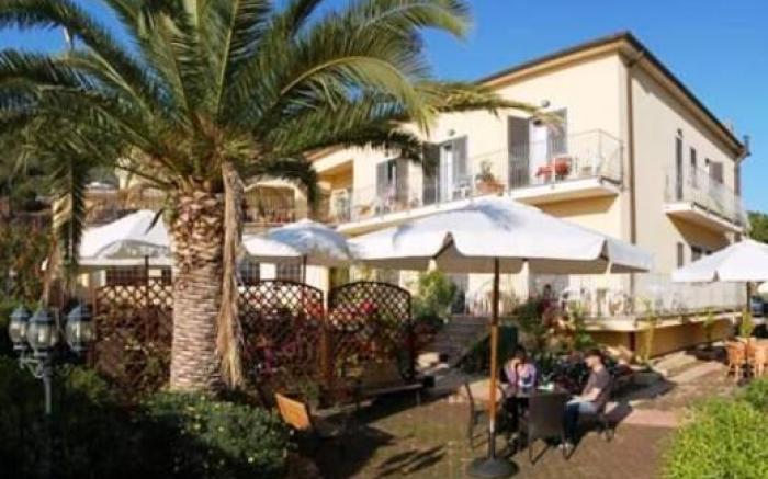 Hotel Villa Wanda