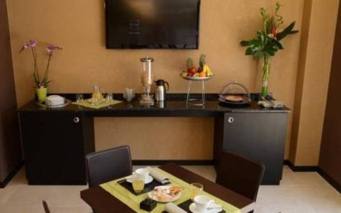 Melqart Hotel