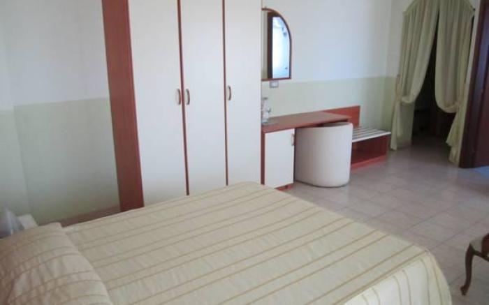 Tourist Hotel