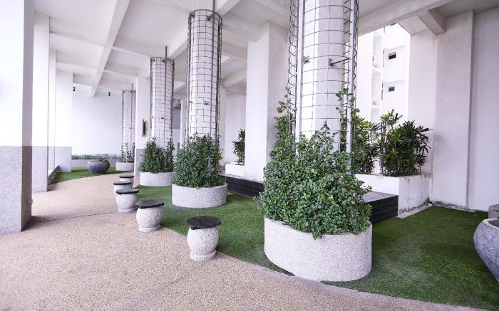 Twin Galaxy Residences 5min to  CIQ (Family Suite)