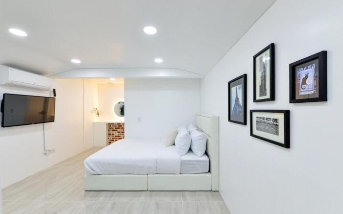 Sellin Onsu Swimming Pool Pension