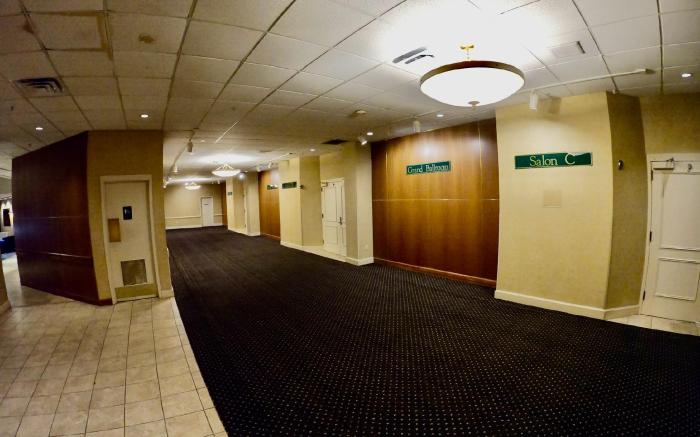 Hotel Mead and Conference Center