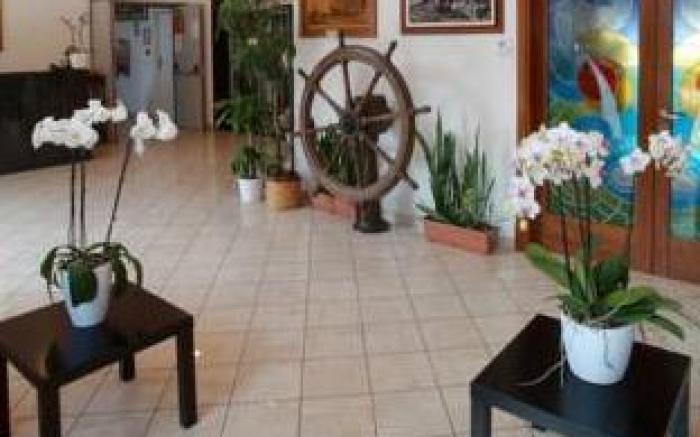 Hotel Mary