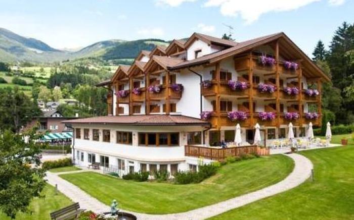 Hotel Weiher Green Lake