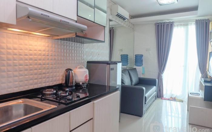 Elegant 2BR at Woodland Park Residence By Travelio