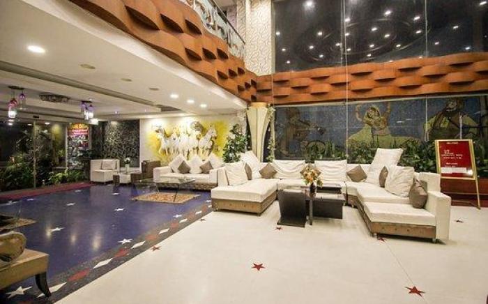 Hotel Raj Mandir