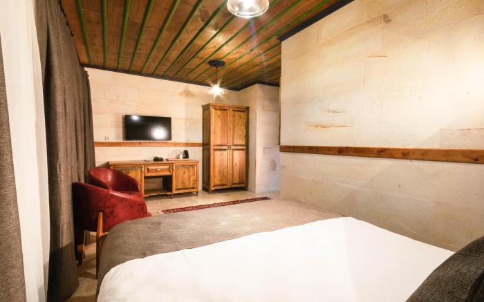 Sapphire Stone Hotel