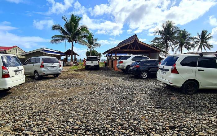 H-World Surfcamp