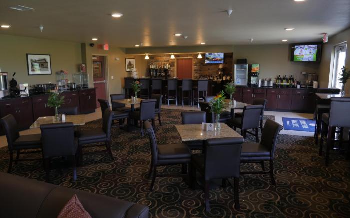 Cobblestone Inn - Winterset