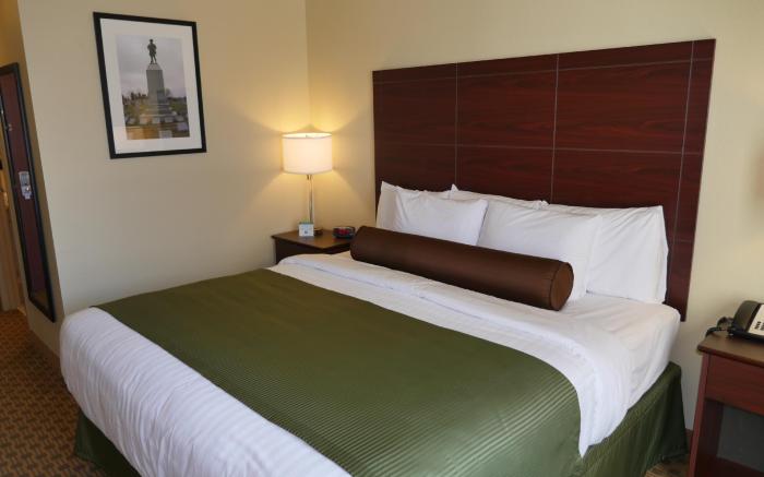 Cobblestone Inn - Winterset