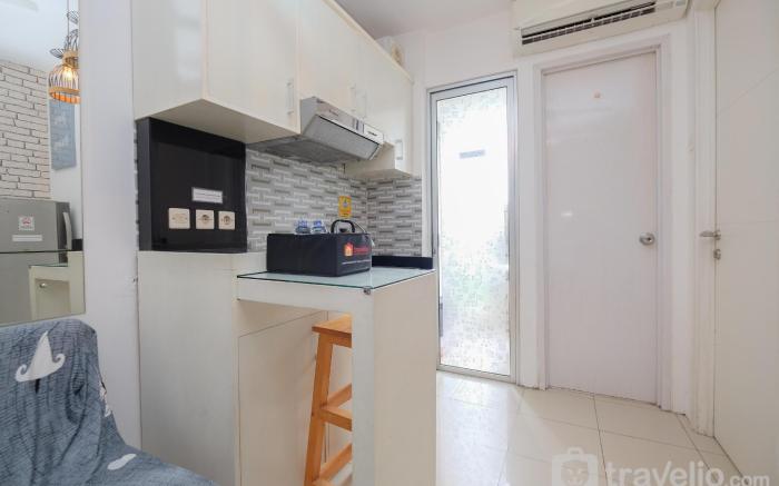 Comfort and Warm 2BR at Bassura City By Travelio