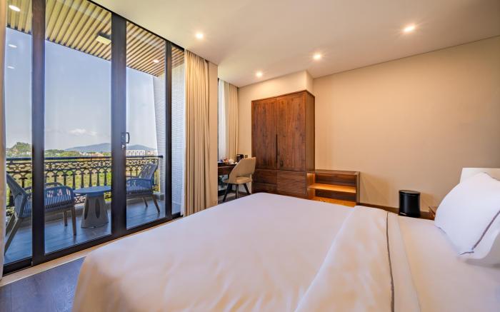 Cami Riverside Resort Da Nang