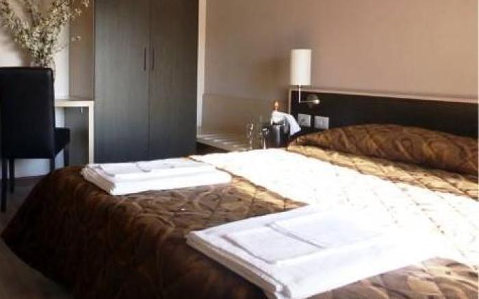 Hotel Eden