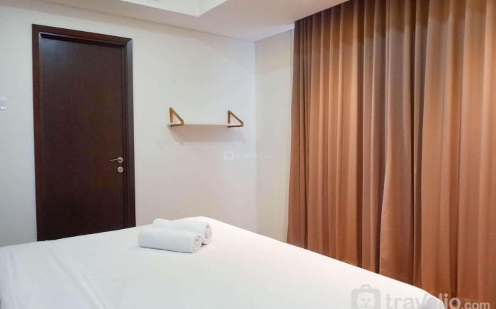 Elegant 3BR at Grand Sungkono Lagoon By Travelio