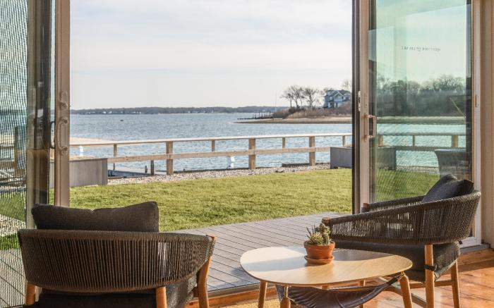 The Shoals Suites & Slips