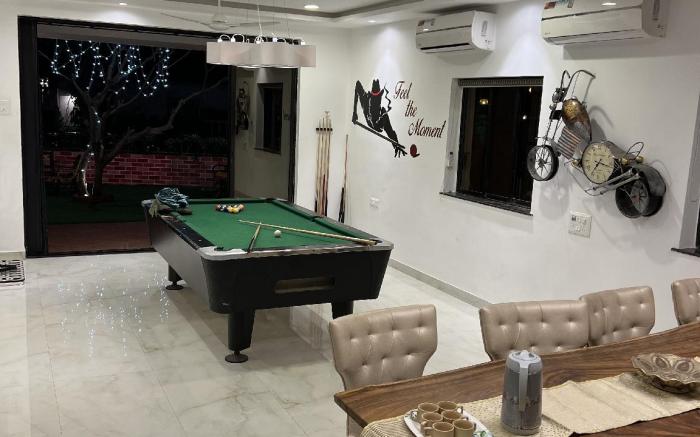 LV 1 . Luxury villas for you idle for your family