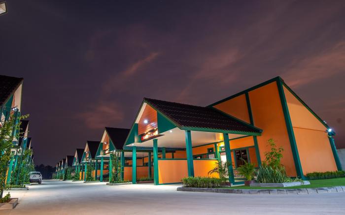 Trat Phailin Hotel