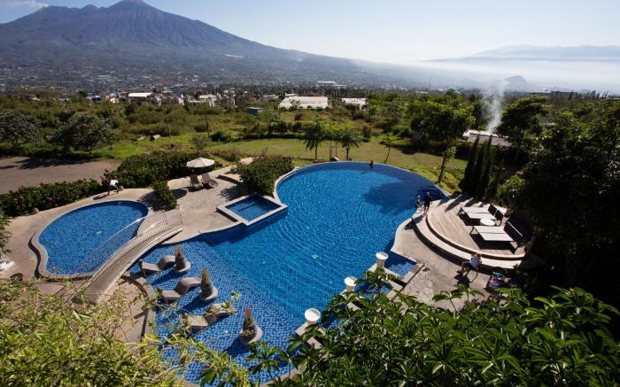 Amartahills Hotel & Resort