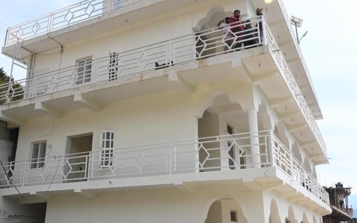 prakash home stay