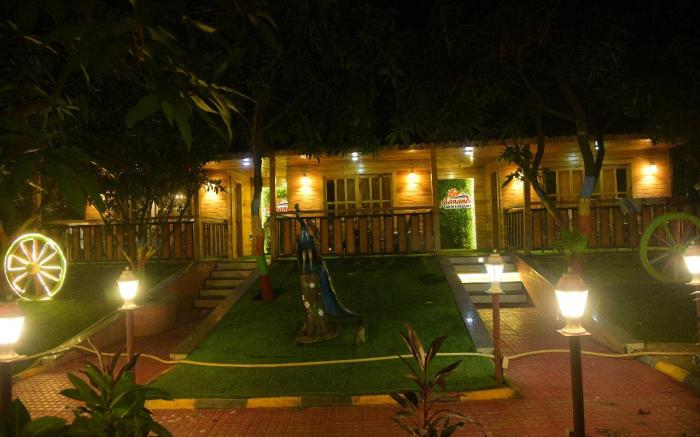 Aanandi Farm and Resort