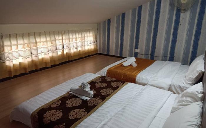 KS 88 Homestay 15pax 4R3B Wifi@Lotus Supermarket 