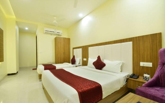 Pax Hotel Welcome Inn Opp Railway Station