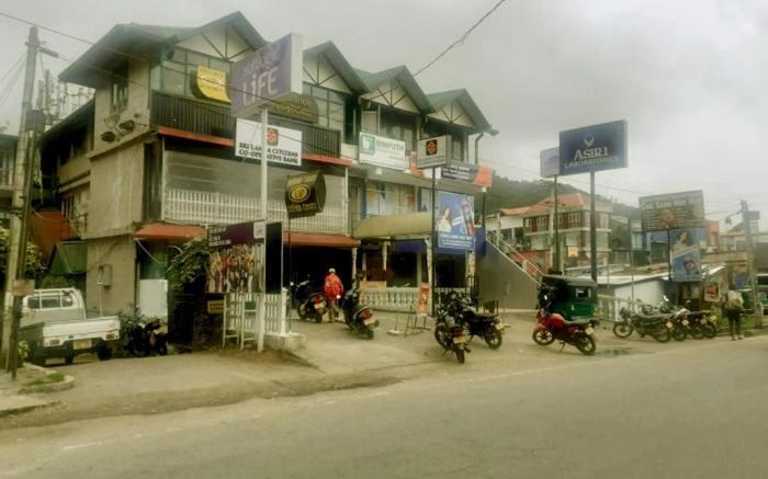 Cool Land Hot Hut