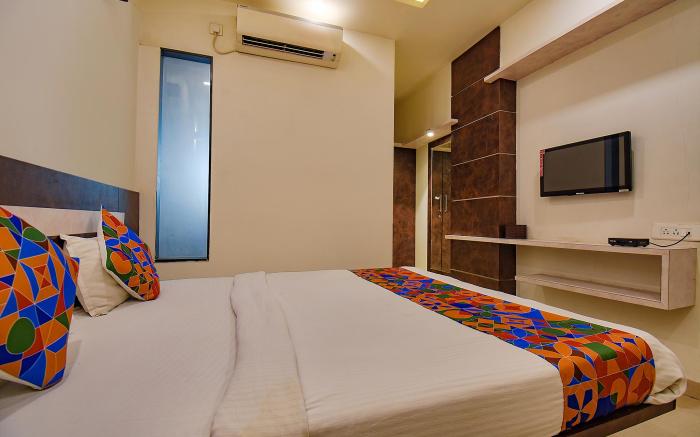 FabHotel Royce Studio Apartments - Nr. Pune International Airport