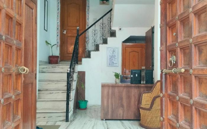 Little Peepal House