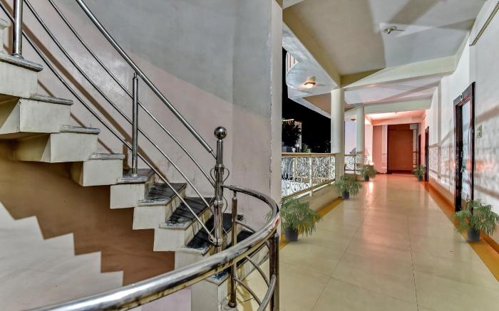 Hotel O Utsav Vatika