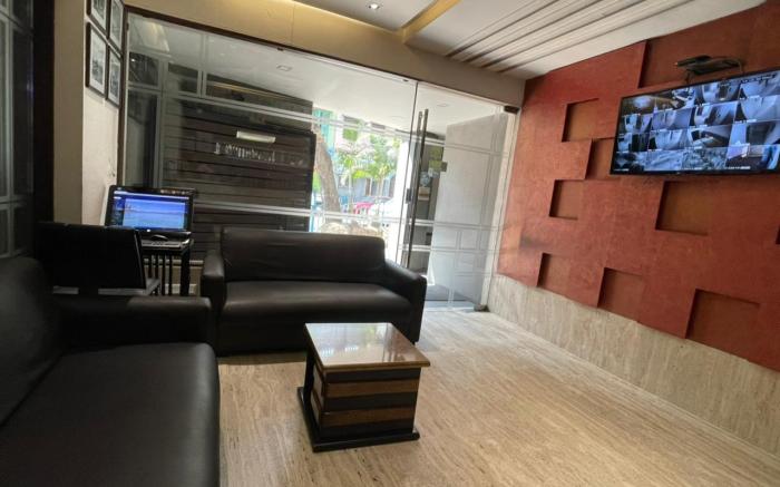 Hotel Aston International