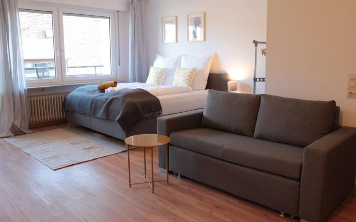 Zentral. Stylisch. Balkon & Parkplatz. Netflix