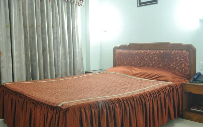 Hotel Apex Surat