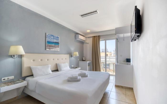 Astron Hotel