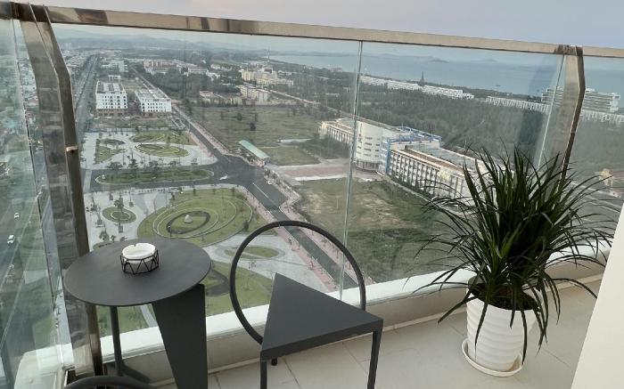 BEAR HOME SEAVIEW CORNER APARTMENT