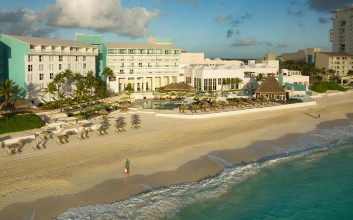 The Westin Cancun Resort Villas & Spa