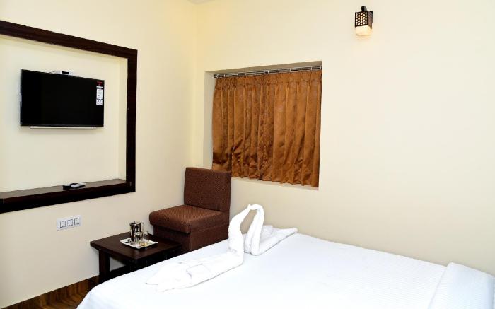 Hotel R Inn