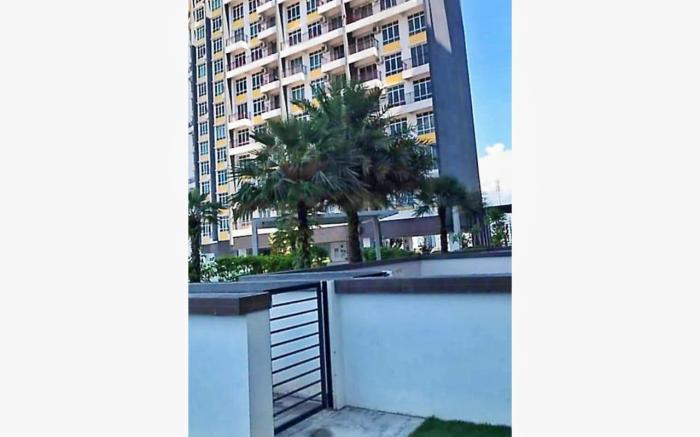 CY Majestic Homestay 7 (Condo with private Garden)