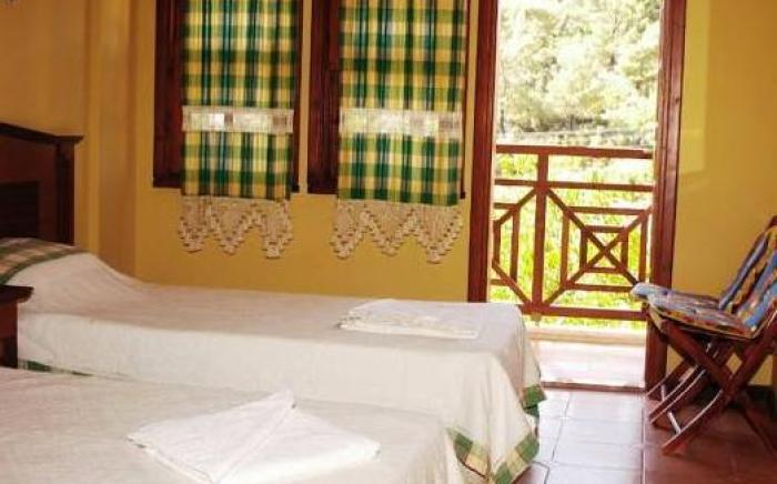 Club Pink Palace Hotel