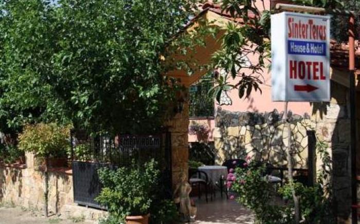 Sinter Terasse House Hotel