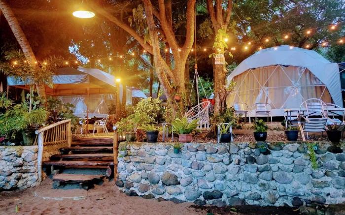 Glamping Family  Dome @ Dauin Marine Sanctuary