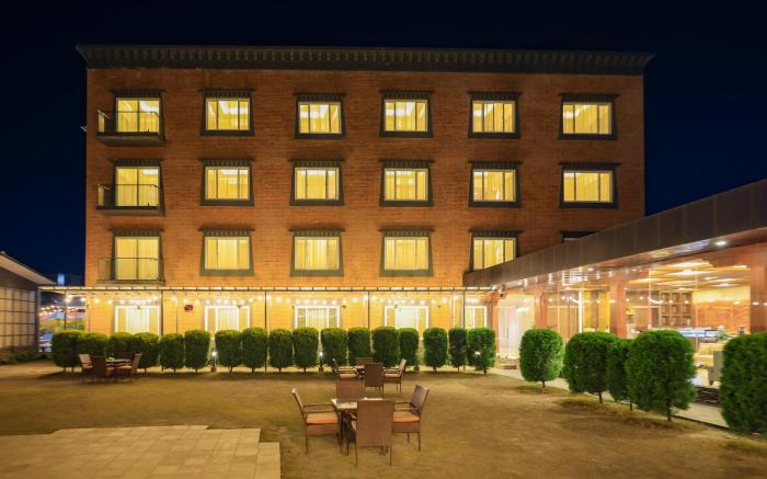 HOTEL DOLMALING PVT.LTD 