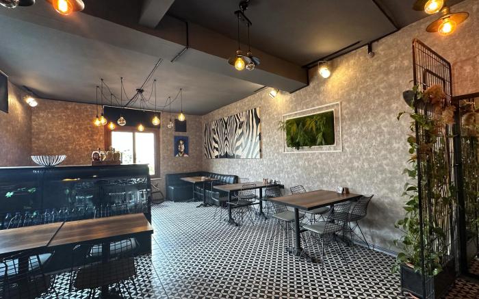 Black Art Hotel